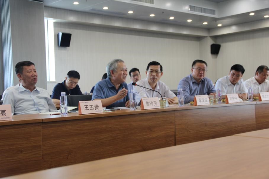 �������ж��¡�����һ����888���ſƼ�����