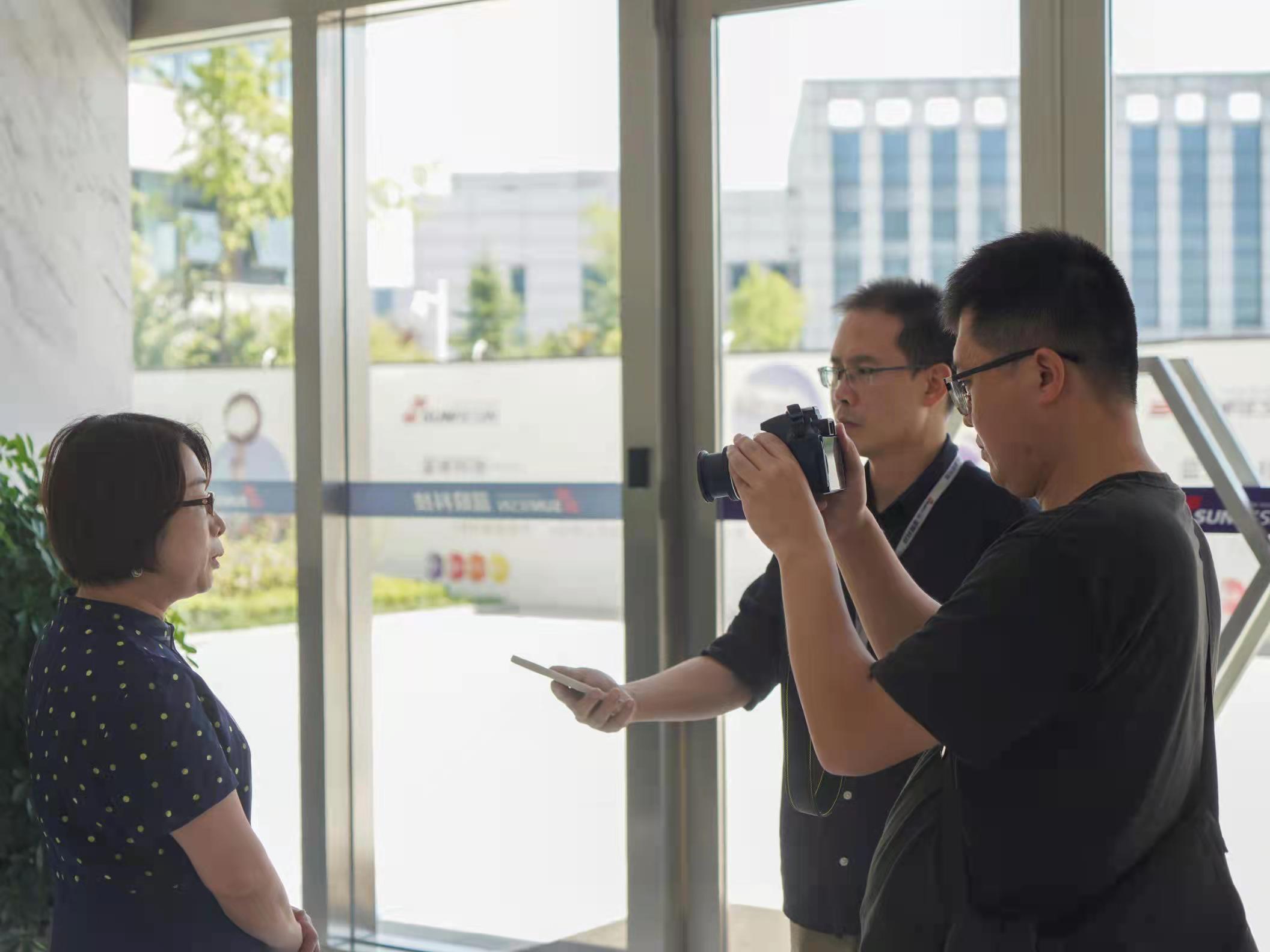 �س��� �쾫Ʒ �����������Է�չ