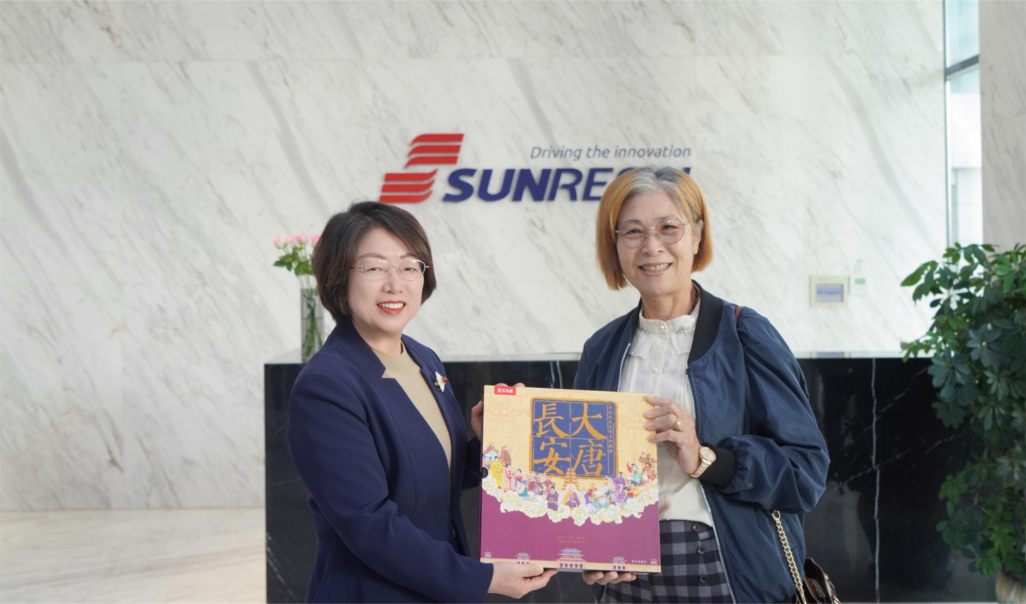 ݷݷ����������ӳ������